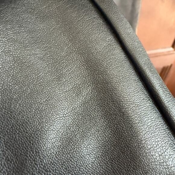 SKIMS | Faux Leather Leggings in Onyx Black | Size Extra Small - Picture 4 of 5